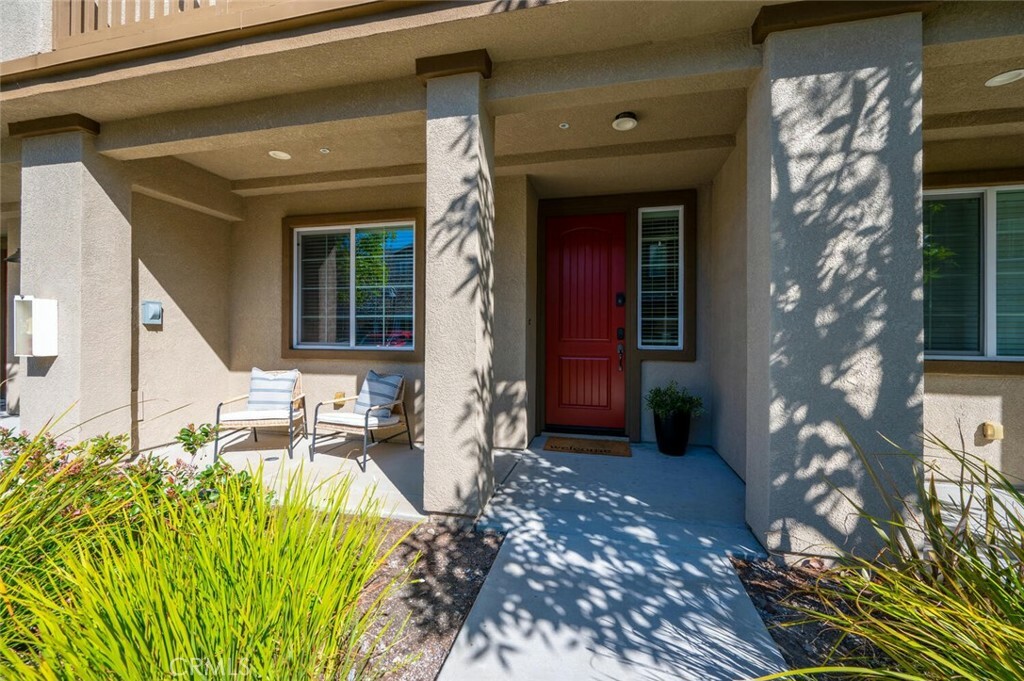 Property Photo:  906 Bay Leaf Drive  CA 93401 