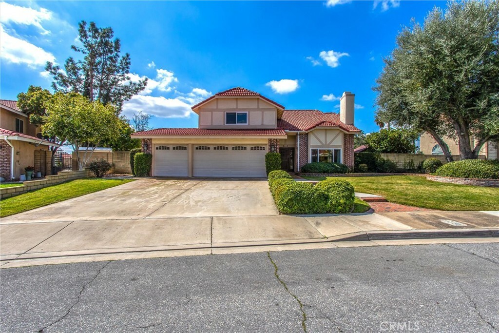 Property Photo:  28677 Copper Court  CA 92346 