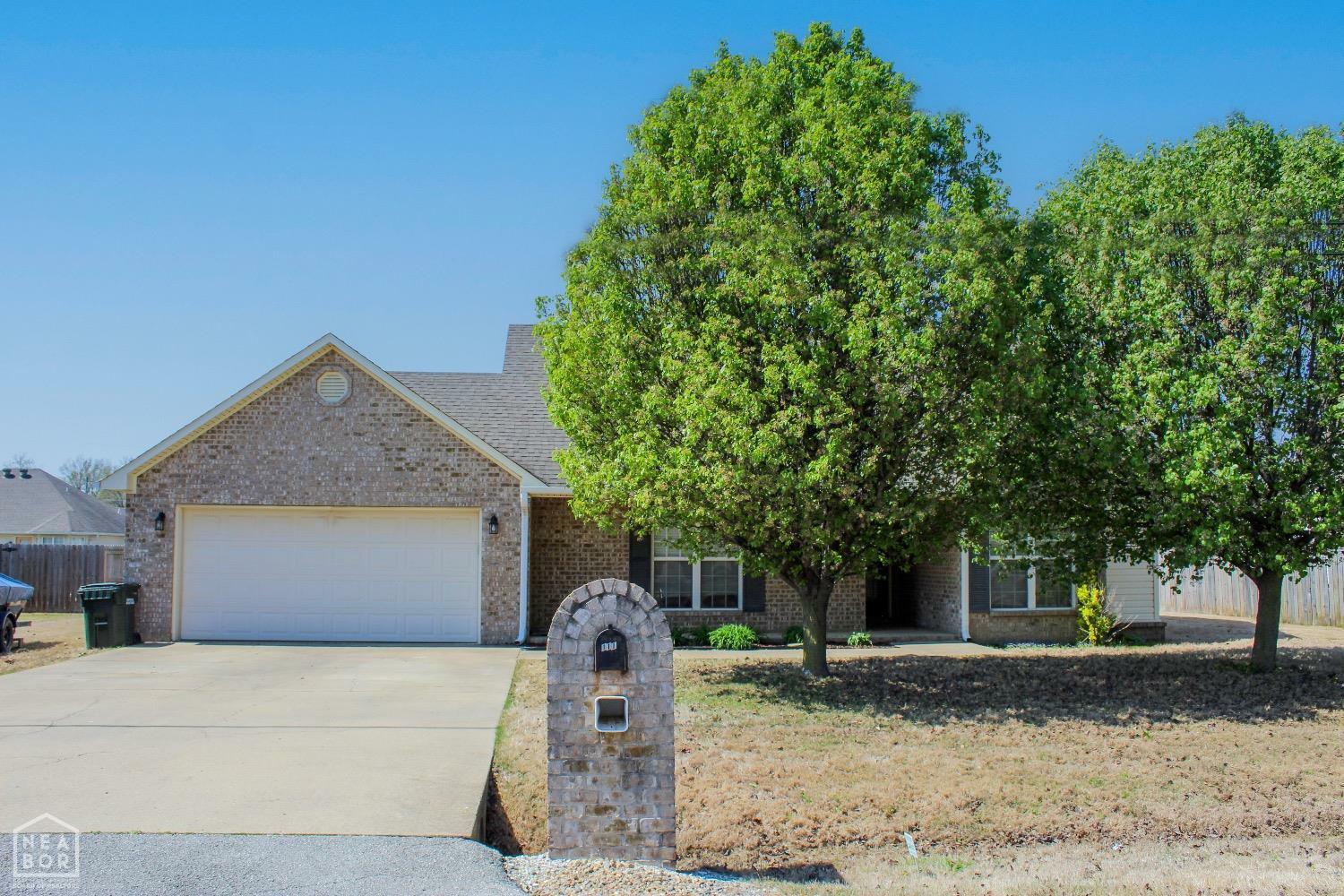 Property Photo:  111 Leonard Drive  AR 72416 