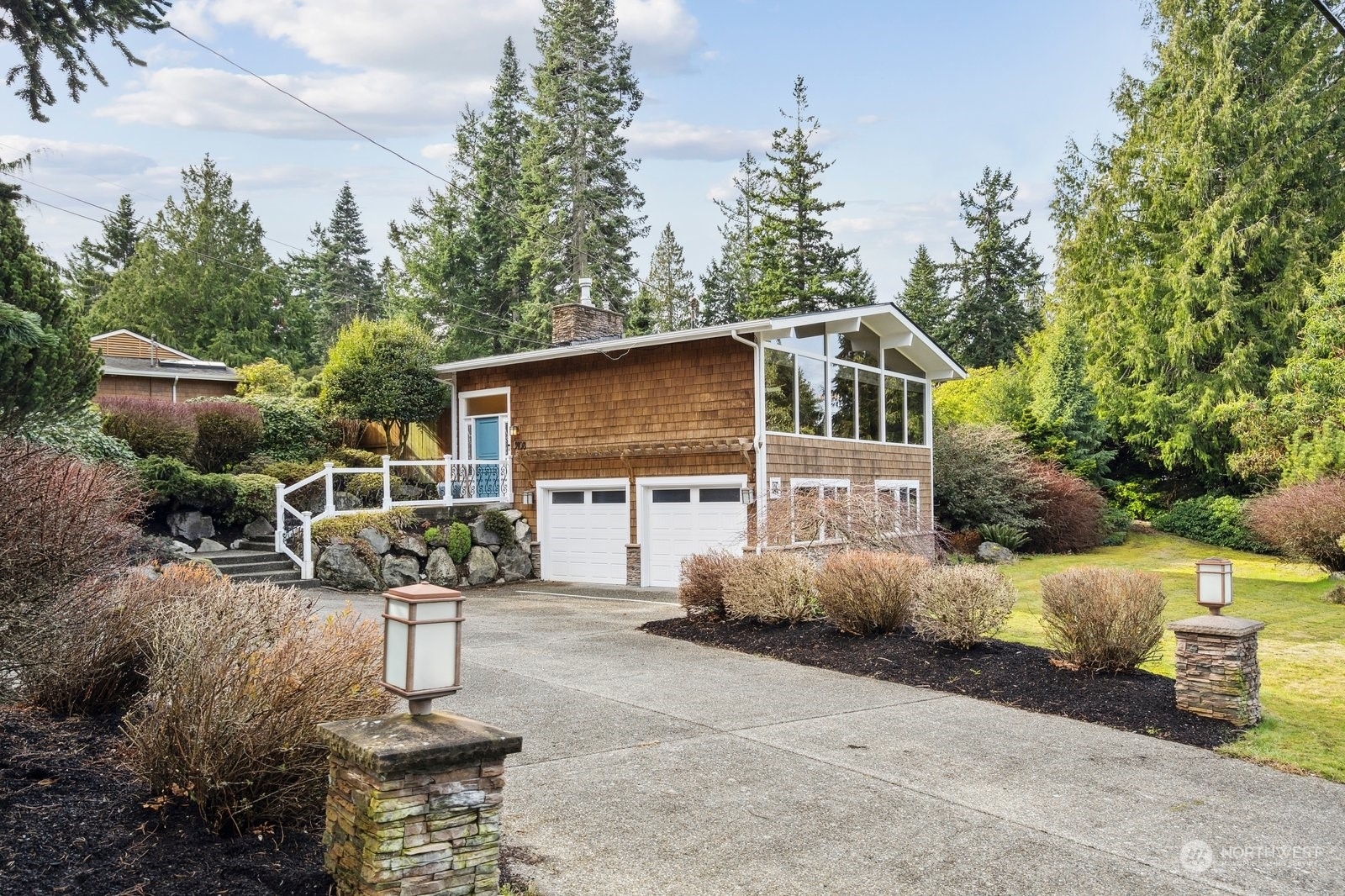 Property Photo:  9108 192nd Street SW  WA 98026 