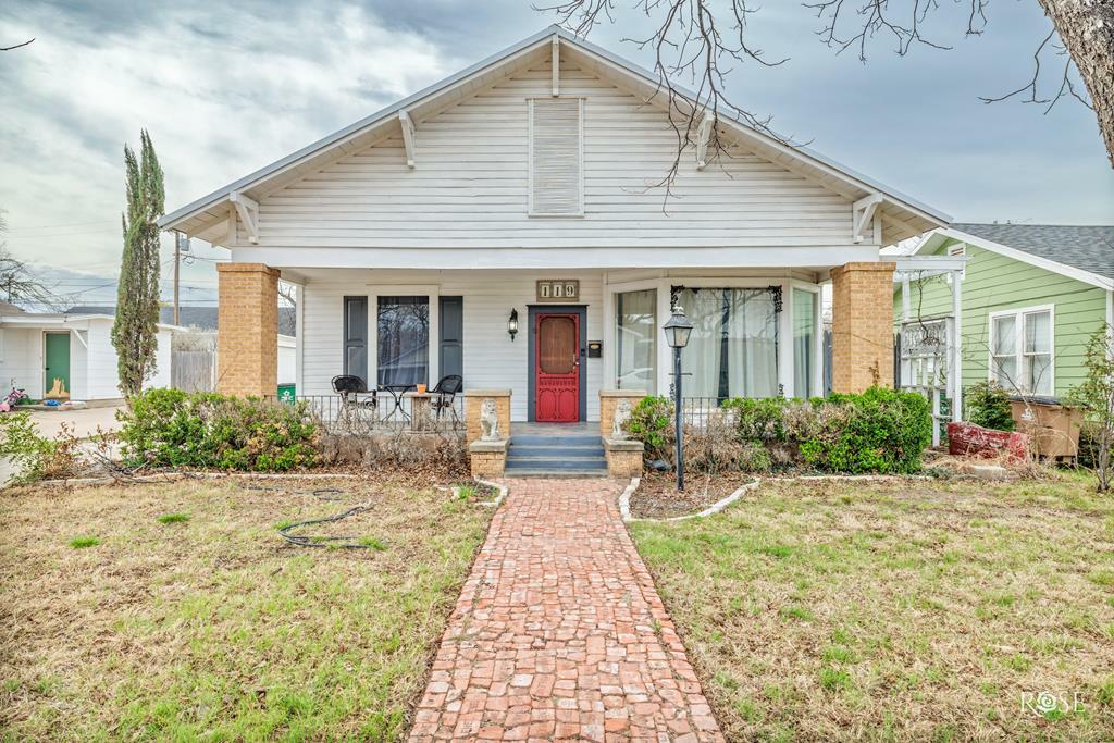 Property Photo:  119 N Van Buren St  TX 76901 