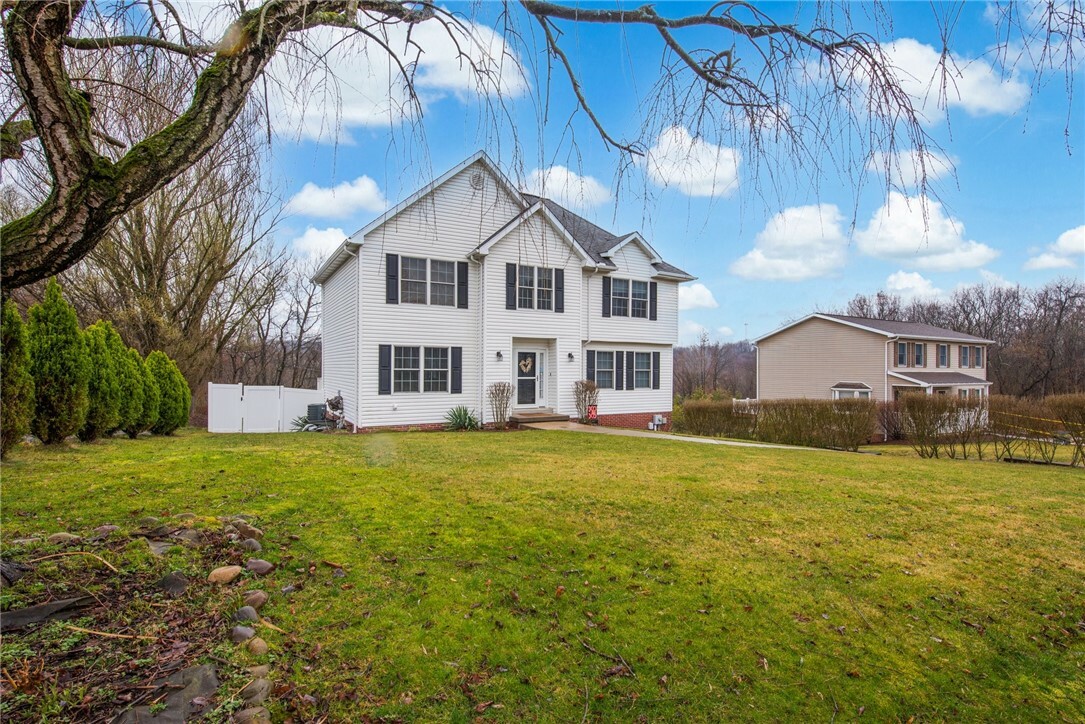 Property Photo:  327 Garden Hill Dr  PA 15084 