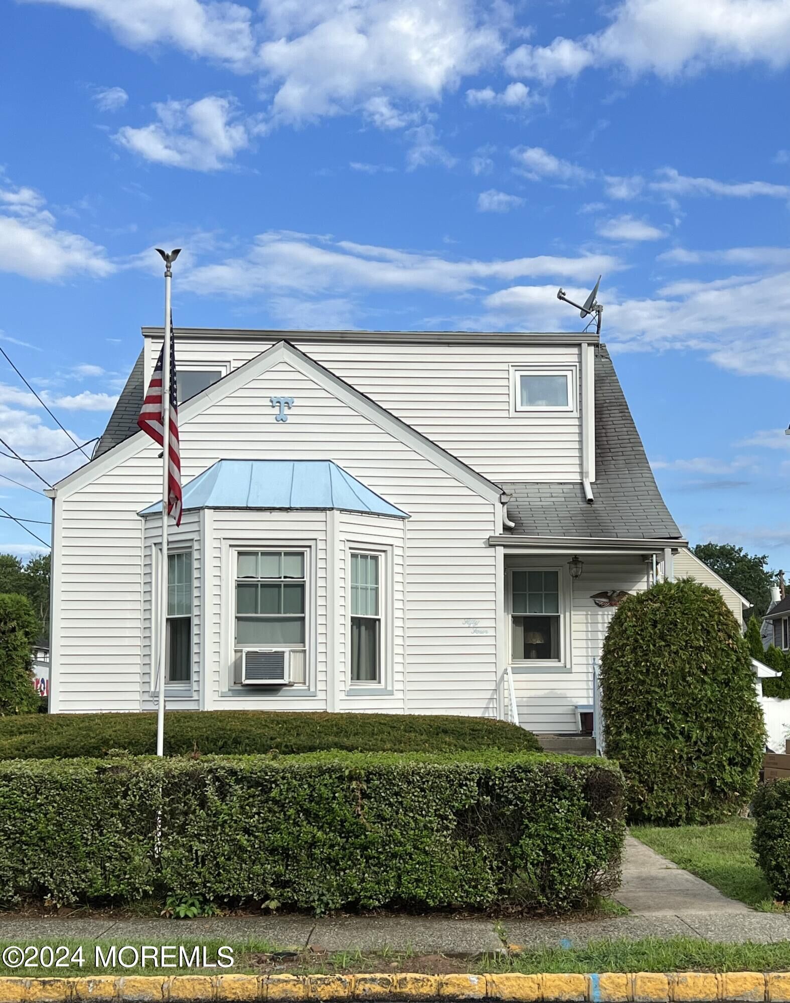 Property Photo: 54 Lakewood Terrace NJ 07003