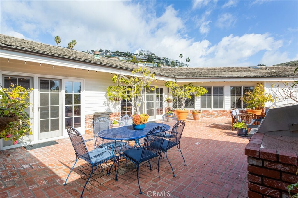 Property Photo:  838 Emerald Bay  CA 92651 