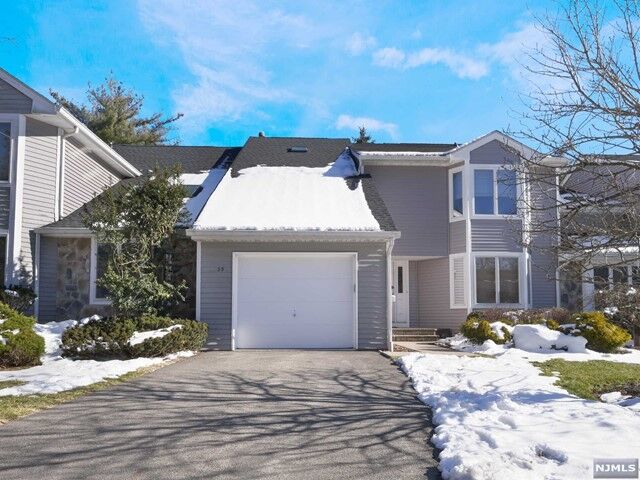 35 Matthew Road  Wayne NJ 07470 photo