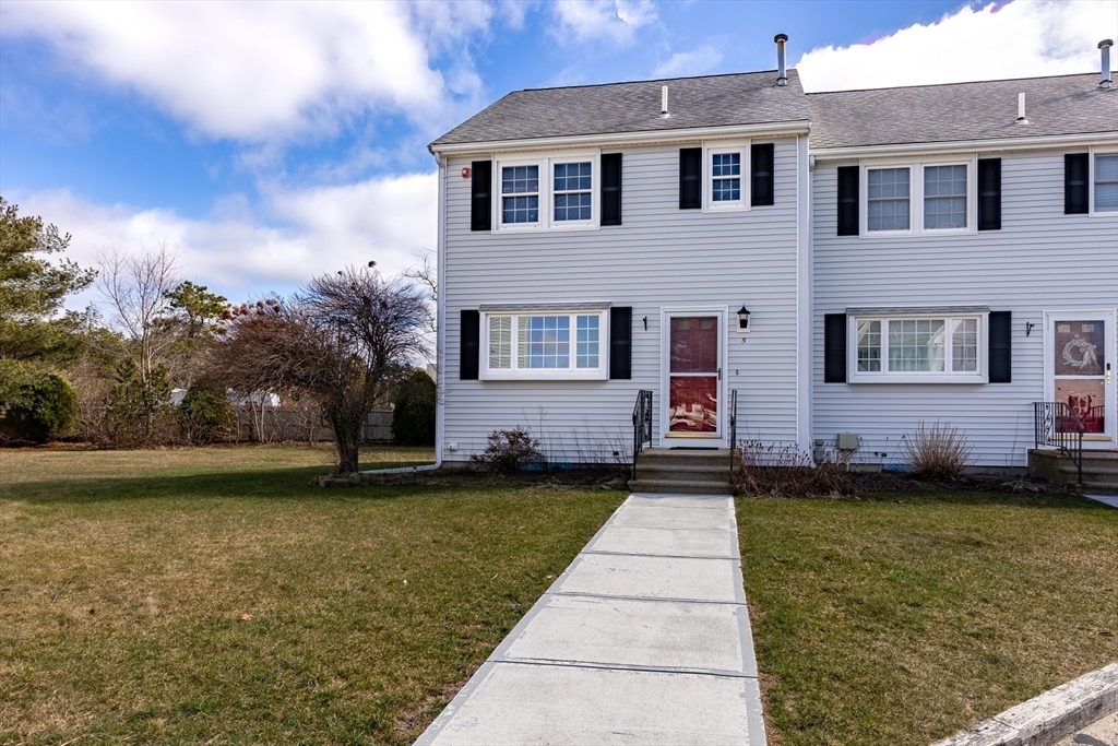 Property Photo:  2697 Cranberry Hwy 5  MA 02571 