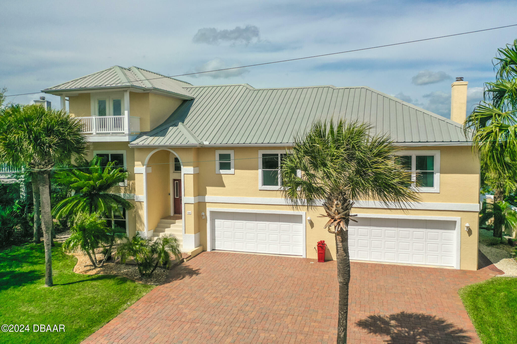 Property Photo:  608 River View Road  FL 32136 