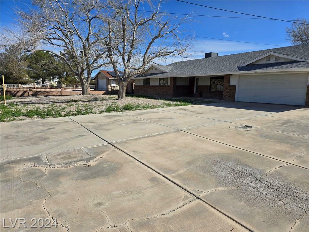 Property Photo:  2750 Lincoln Road  NV 89115 