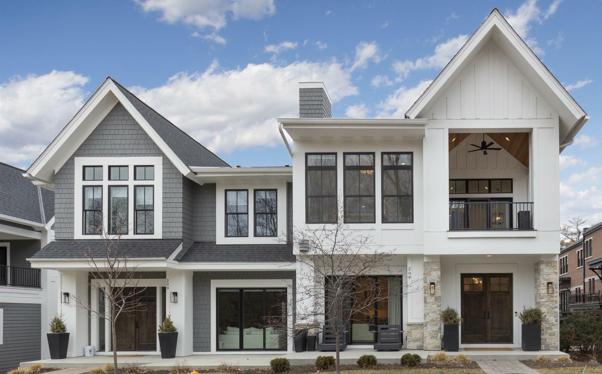 Property Photo: 207 Walker Avenue S MN 55391