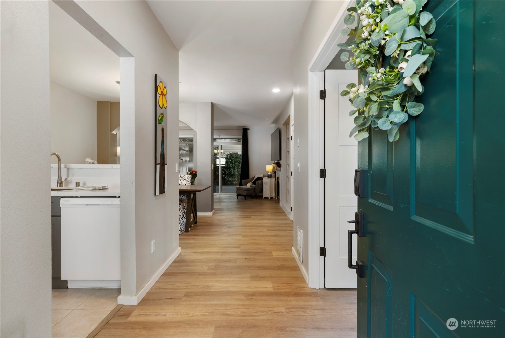 Property Photo: 17827 80th Avenue NE C102 WA 98028