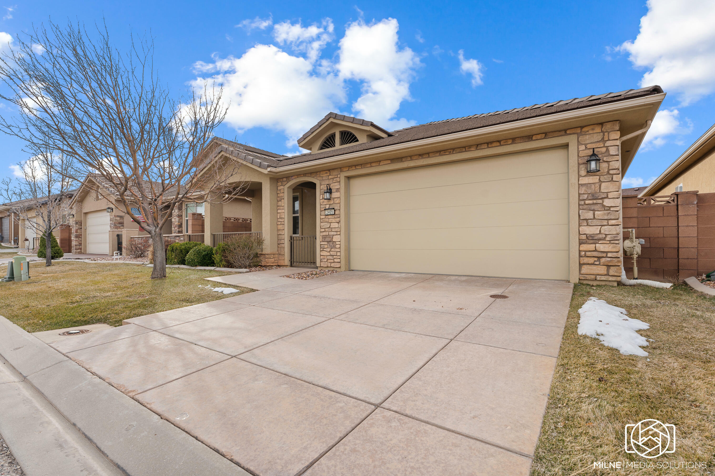 Property Photo:  2405 W Crescent Heights Dr  UT 84720 