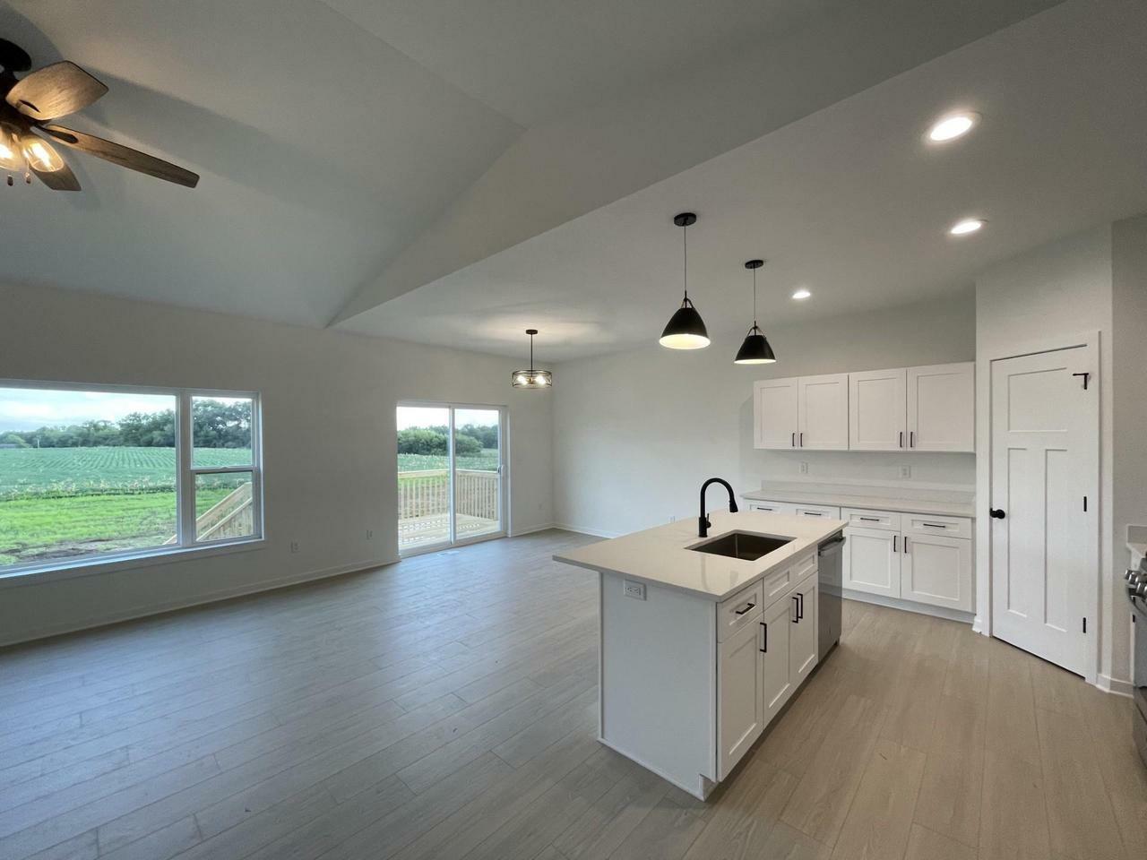 Property Photo:  628 Kelsey Road  WI 53511 