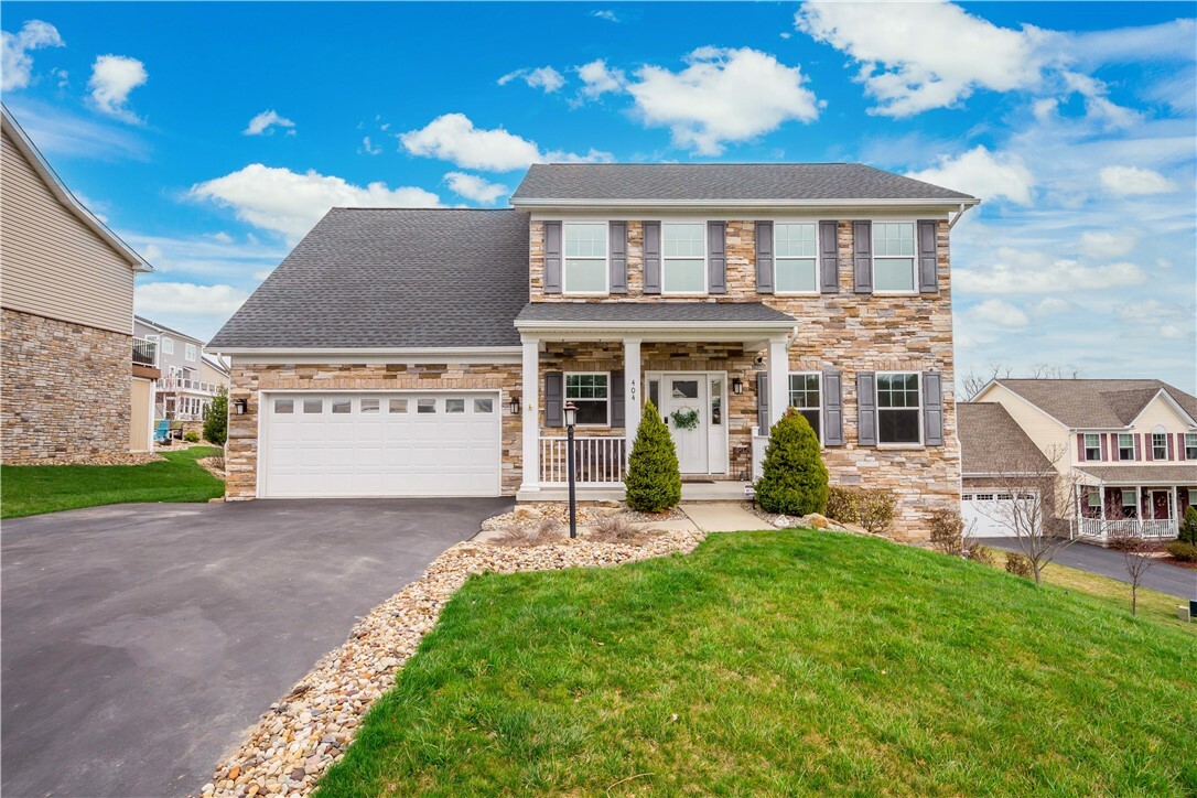 Property Photo:  404 Valley View Ct  PA 15301 