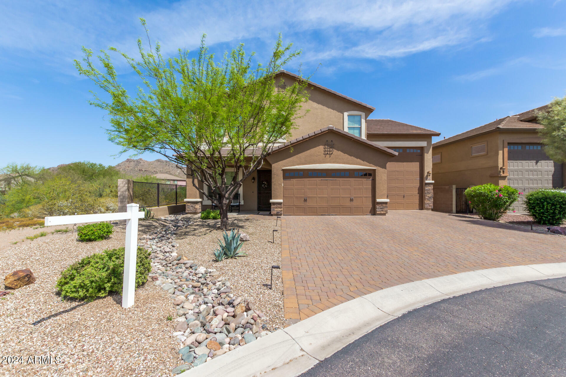 Property Photo:  8246 W Rock Springs Drive  AZ 85383 