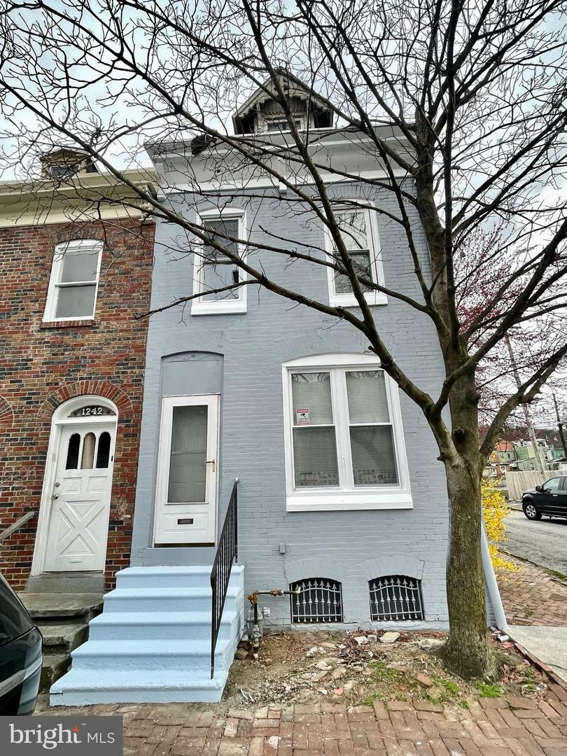 Property Photo:  1240 Muhlenberg Street  PA 19602 