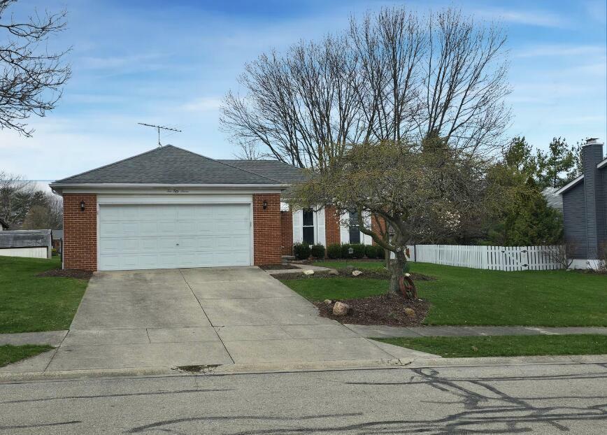 Property Photo:  1057 Rosewood Drive  OH 43040 