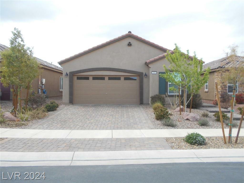 Property Photo:  305 Enchanted Harmony Street  NV 89015 