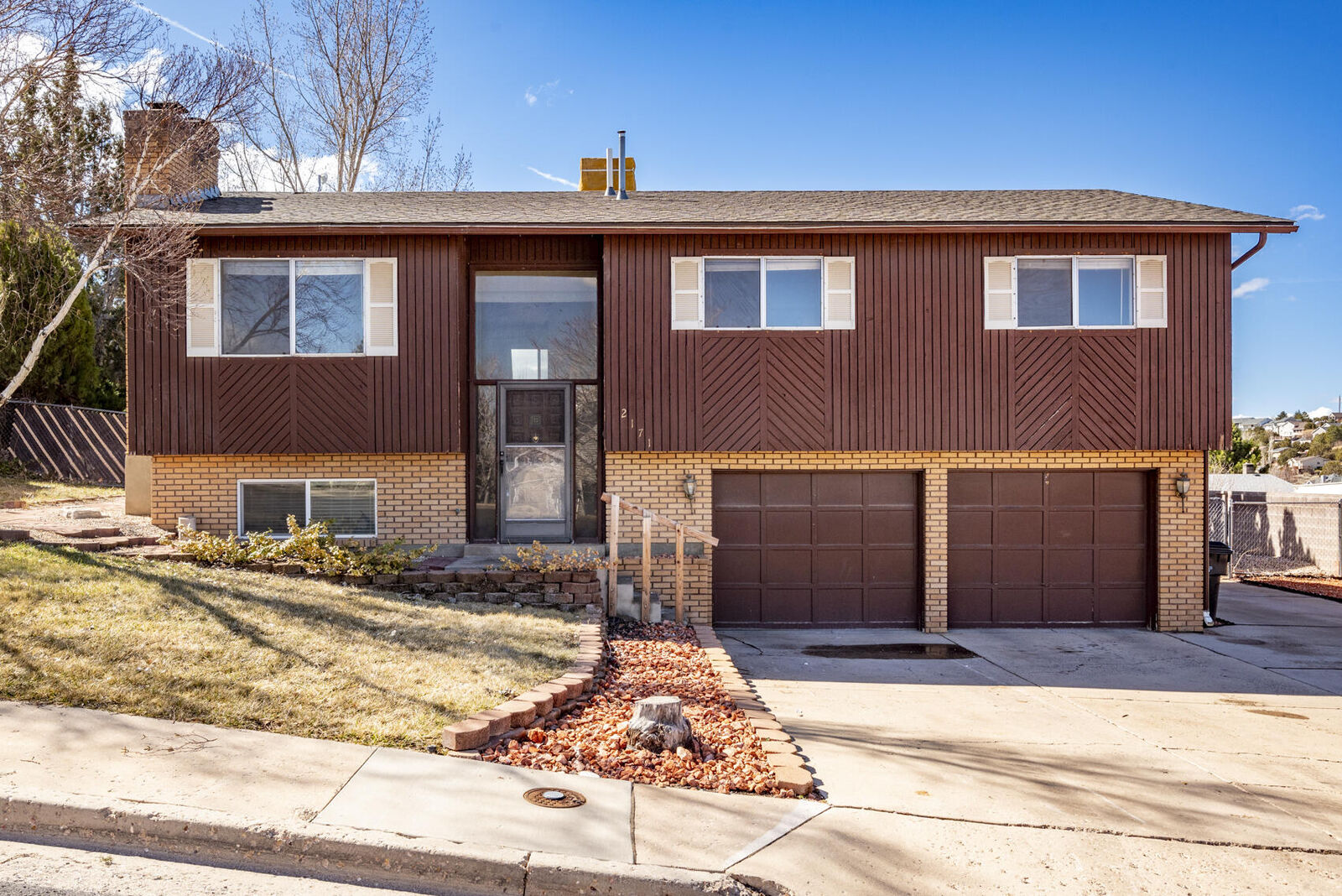 Property Photo:  2171 W Skyview Dr  UT 84720
