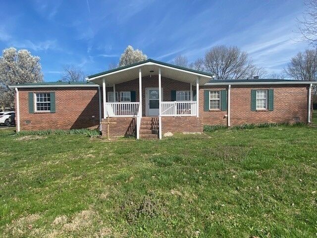 Property Photo:  94 McCall Ln  TN 37083 
