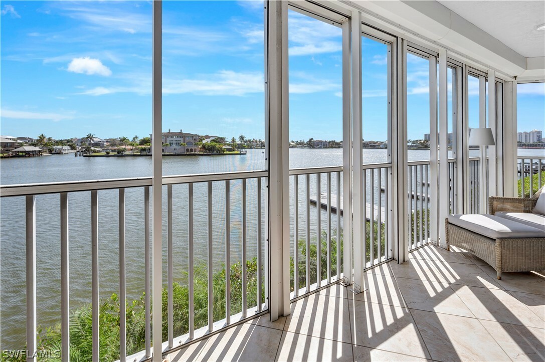 Property Photo:  9790 Gulf Shore Drive 105  FL 34108 