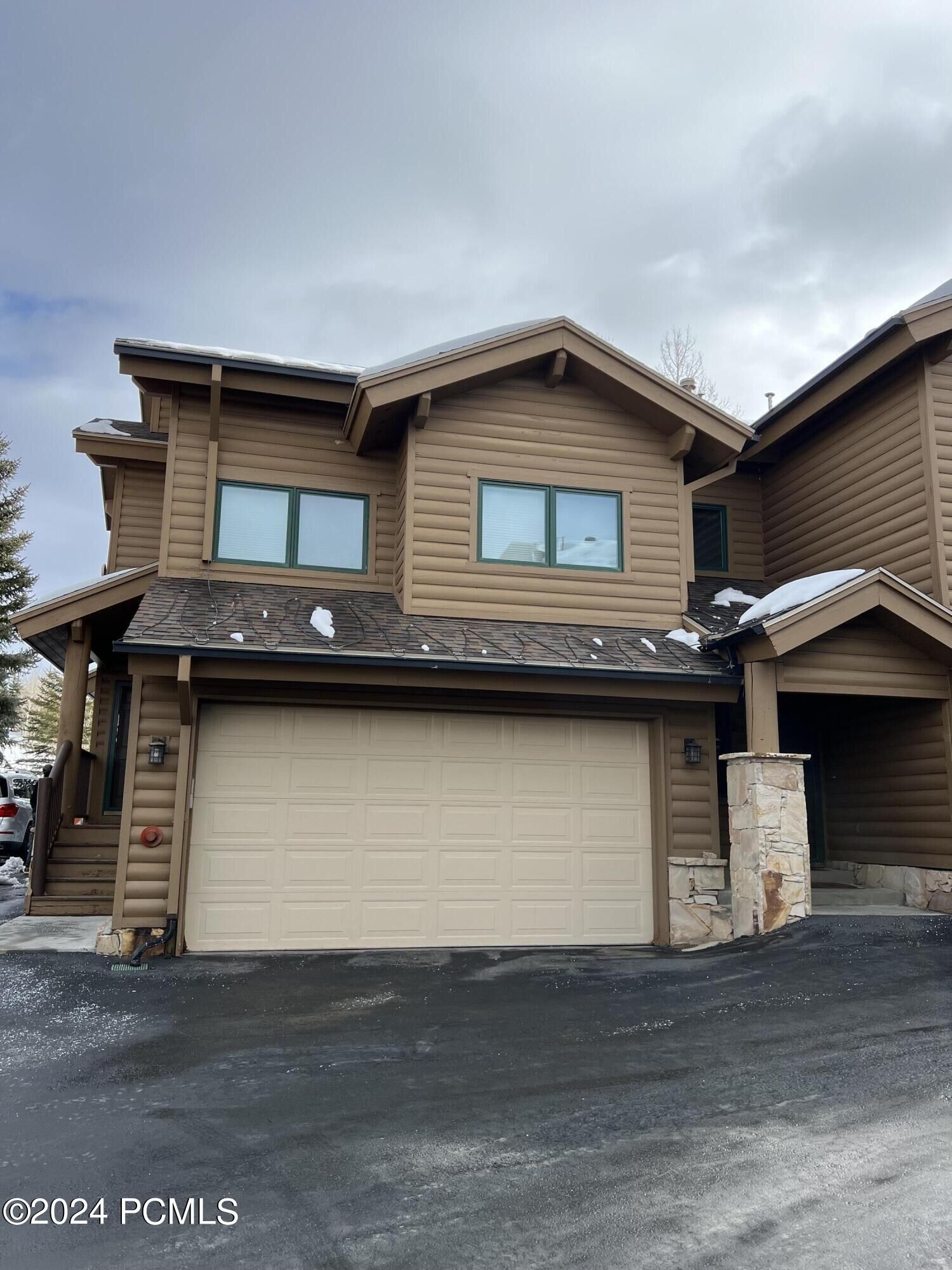 Property Photo:  720 Deer Valley Drive Unit 1  UT 84060 