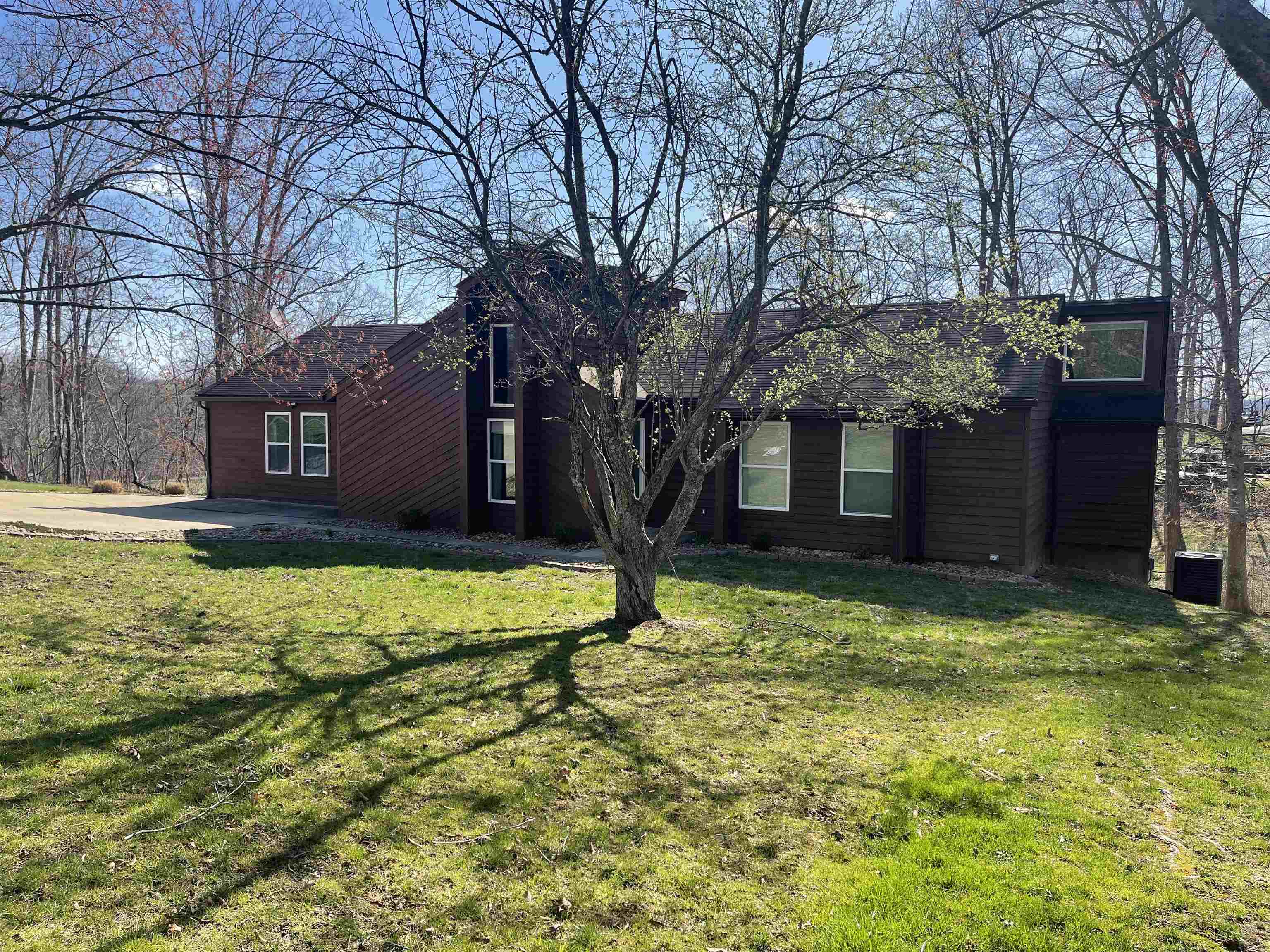 210 Arrowhead Point  Grayson KY 41143 photo