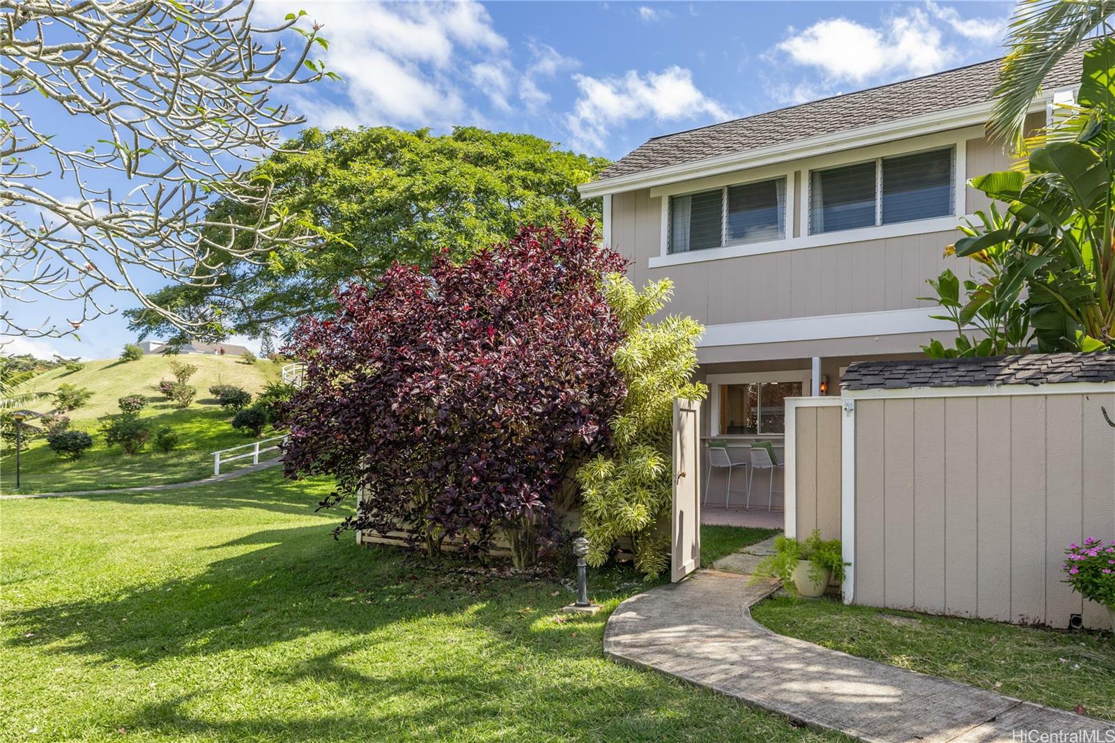 Property Photo: 44-136 Hako Street 6 HI 96744