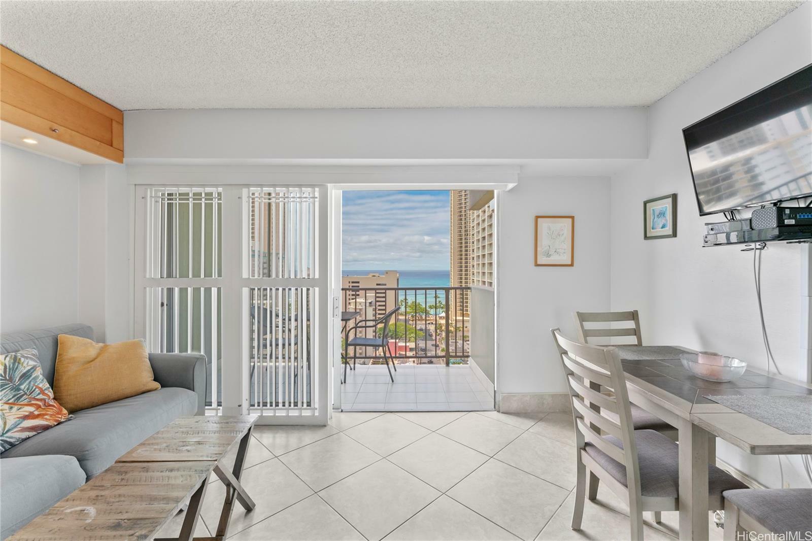 Property Photo:  2440 Kuhio Avenue 1708  HI 96815 