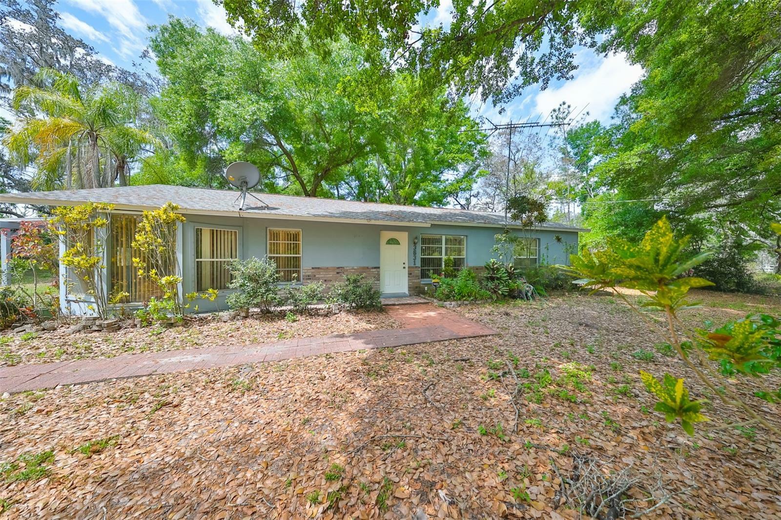 Property Photo:  3631 S County Road 579  FL 33598 