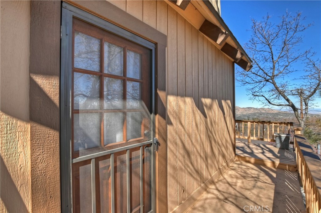 Property Photo:  1403 Yosemite Drive  CA 92352 