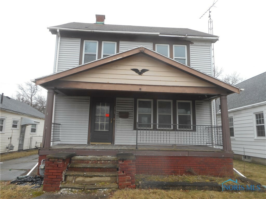 Property Photo:  2505 South Avenue  OH 43609 