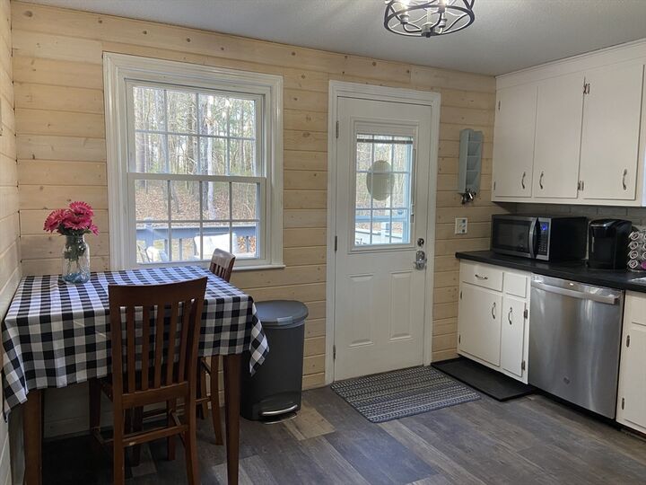 Property Photo:  248 Princeton St  MA 01522 