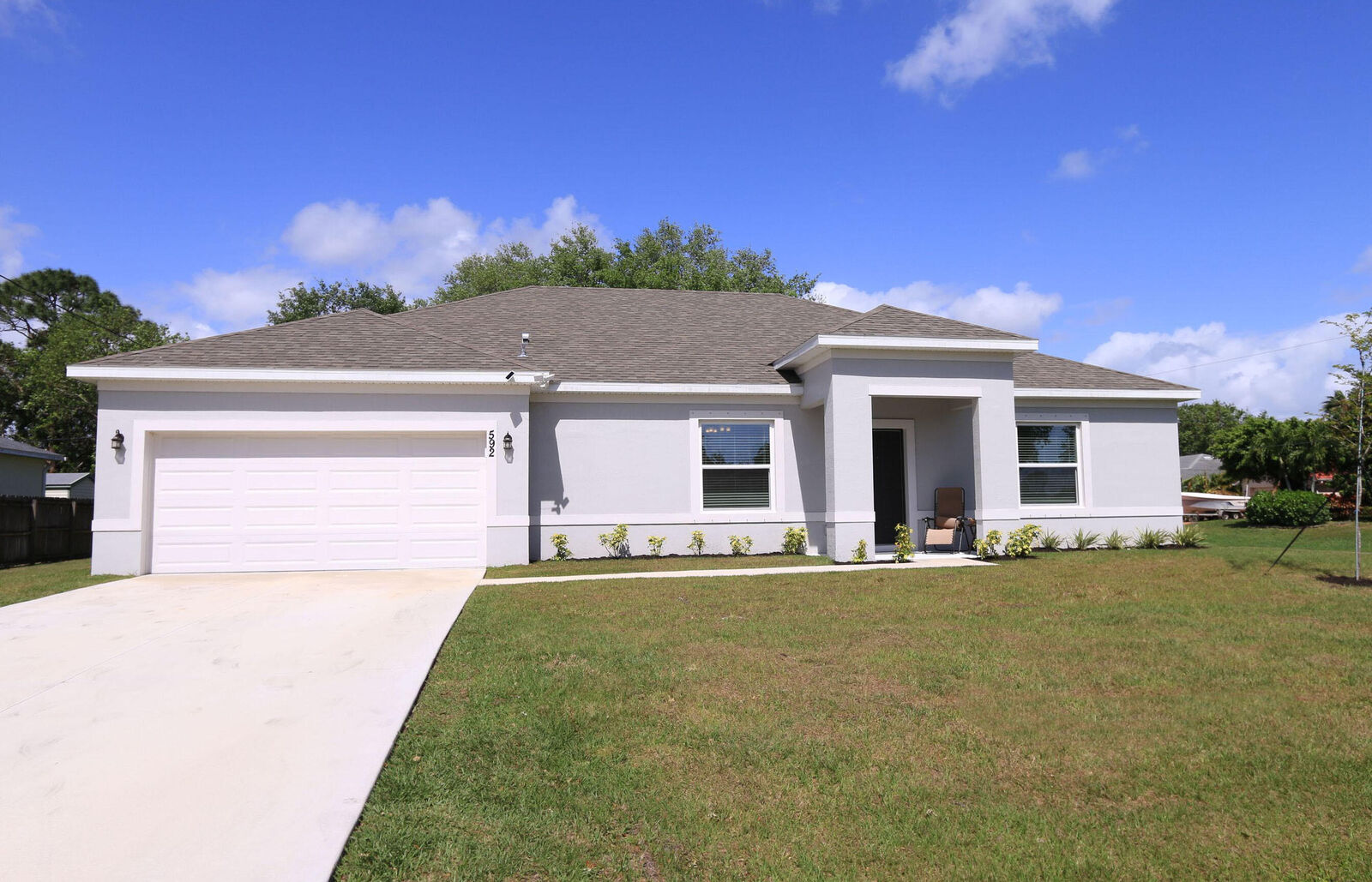 Property Photo:  592 SW Dauphin Avenue  FL 34953 