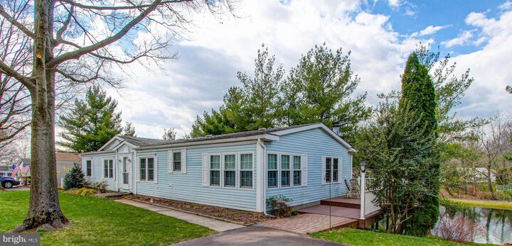 424 Westbury Drive  Souderton PA 18964 photo