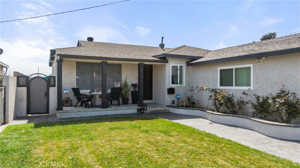 Property Photo:  1508 W 156th Street  CA 90220 