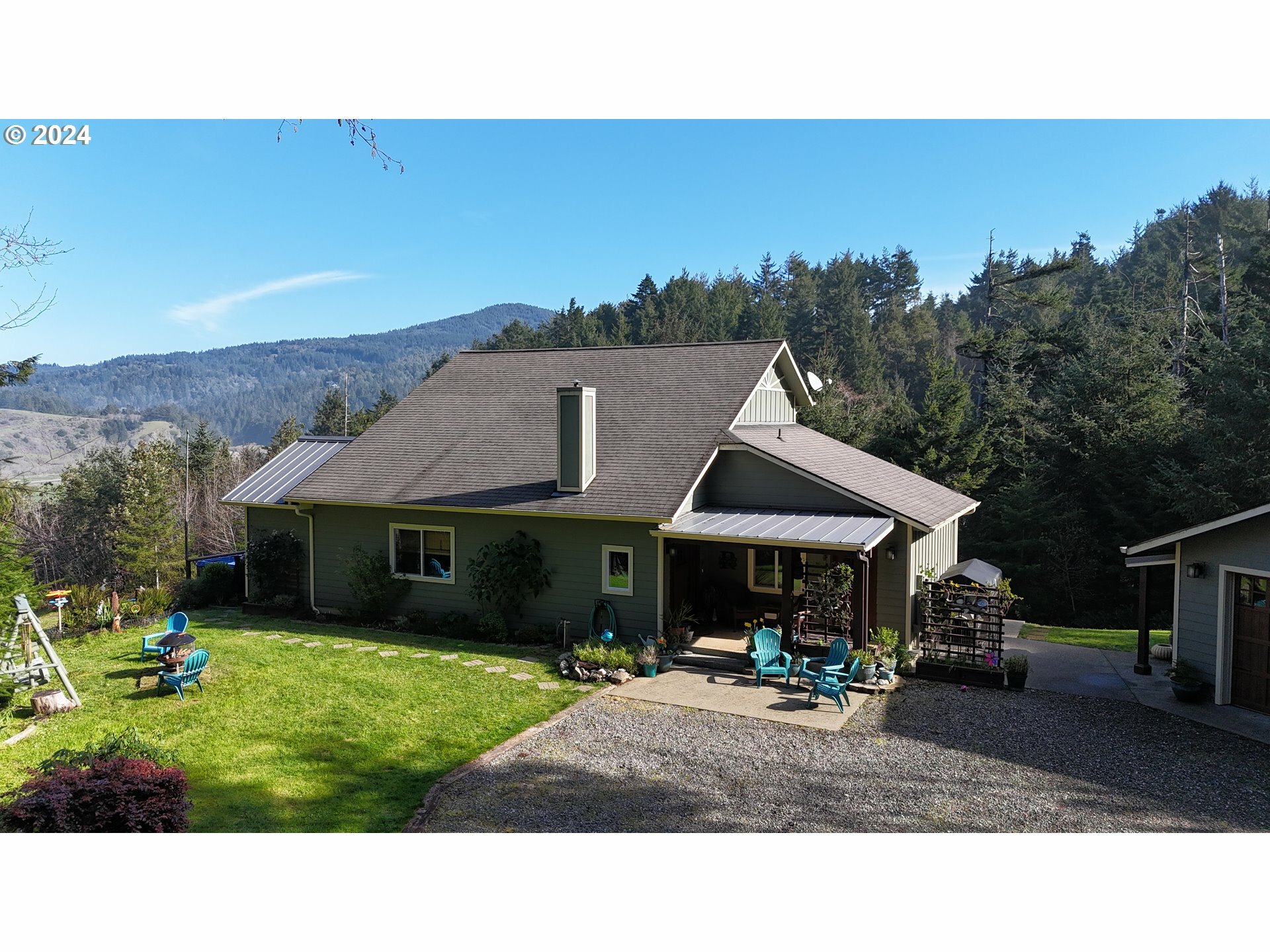 Property Photo:  34809 Ophir Rd  OR 97444 