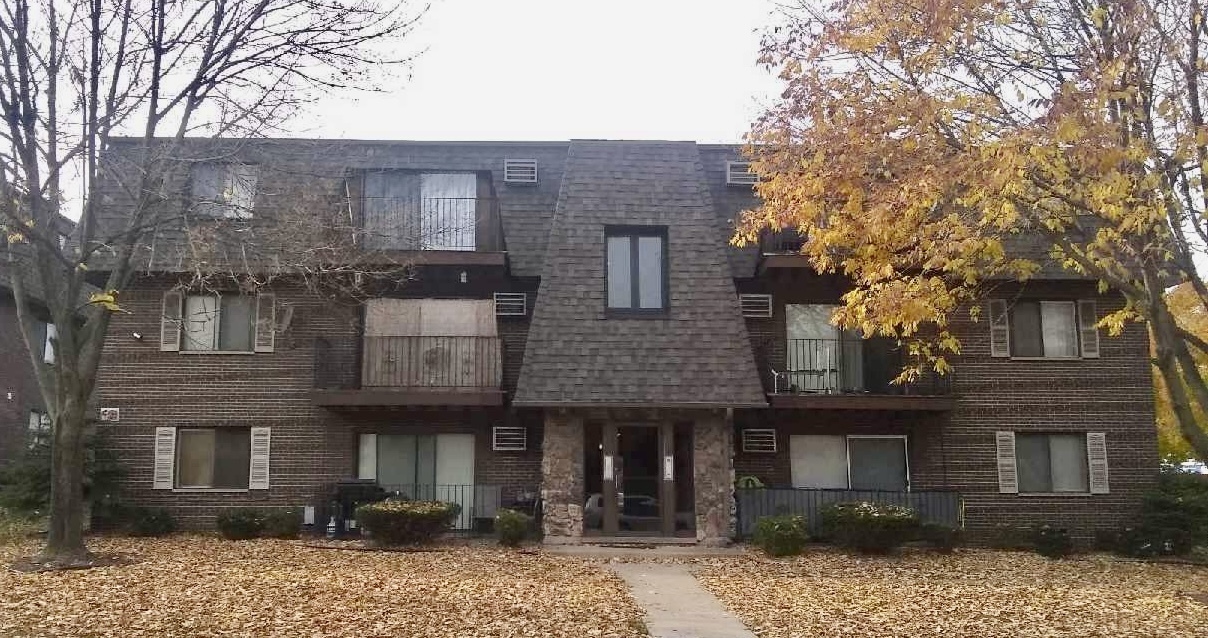 Property Photo:  10504 S Highland Avenue 3B  IL 60482 