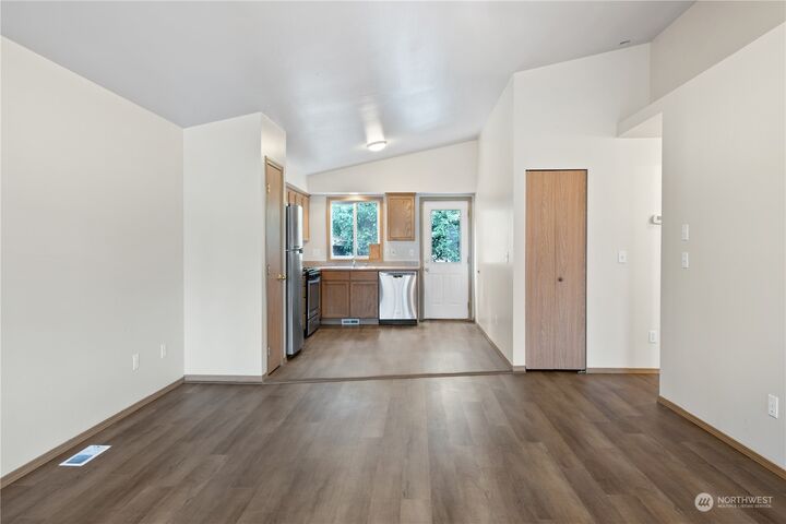 Property Photo:  3114  181st Street NE  WA 98223 