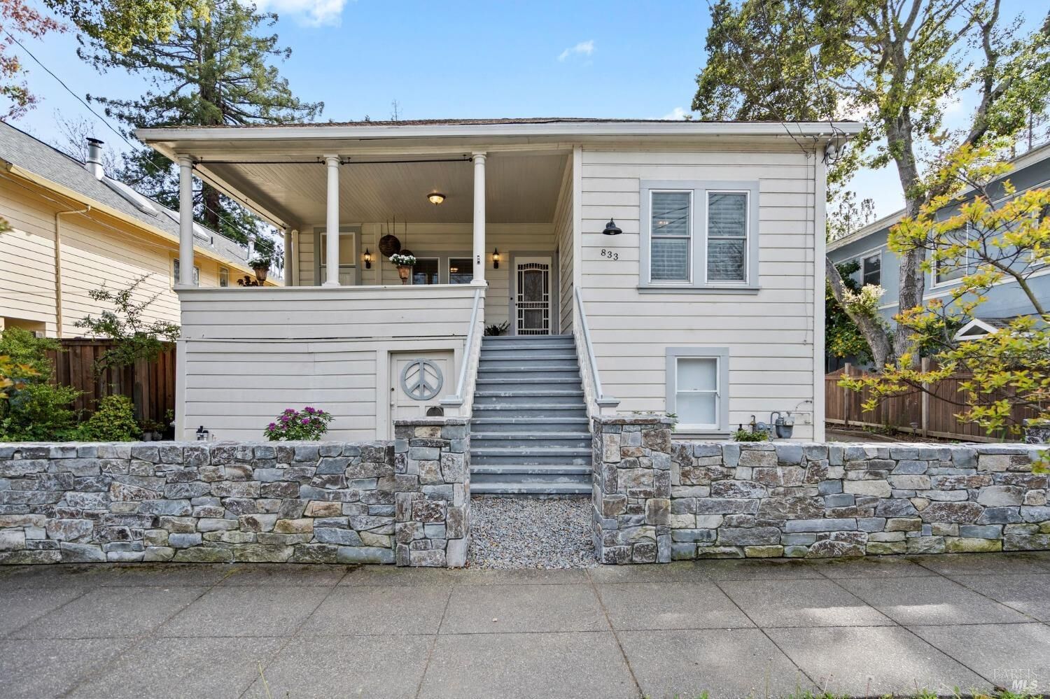 Property Photo: 833 San Anselmo Avenue CA 94960