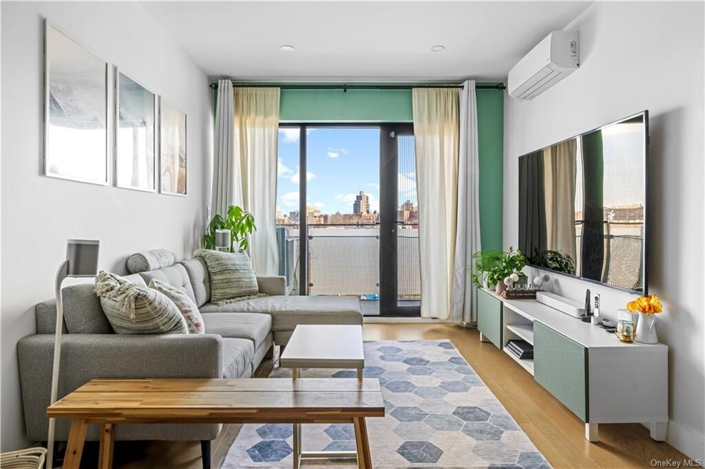 Property Photo:  62-98 Woodhaven Boulevard 4I  NY 11379 
