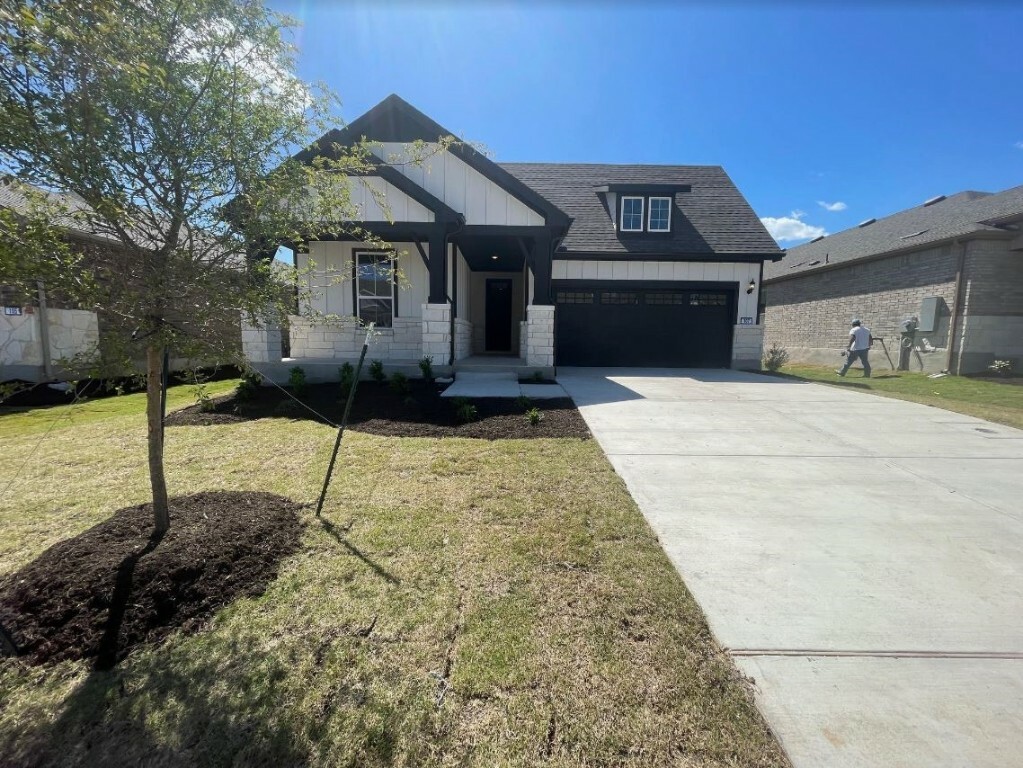 Property Photo: 107 Striker Lane TX 78633