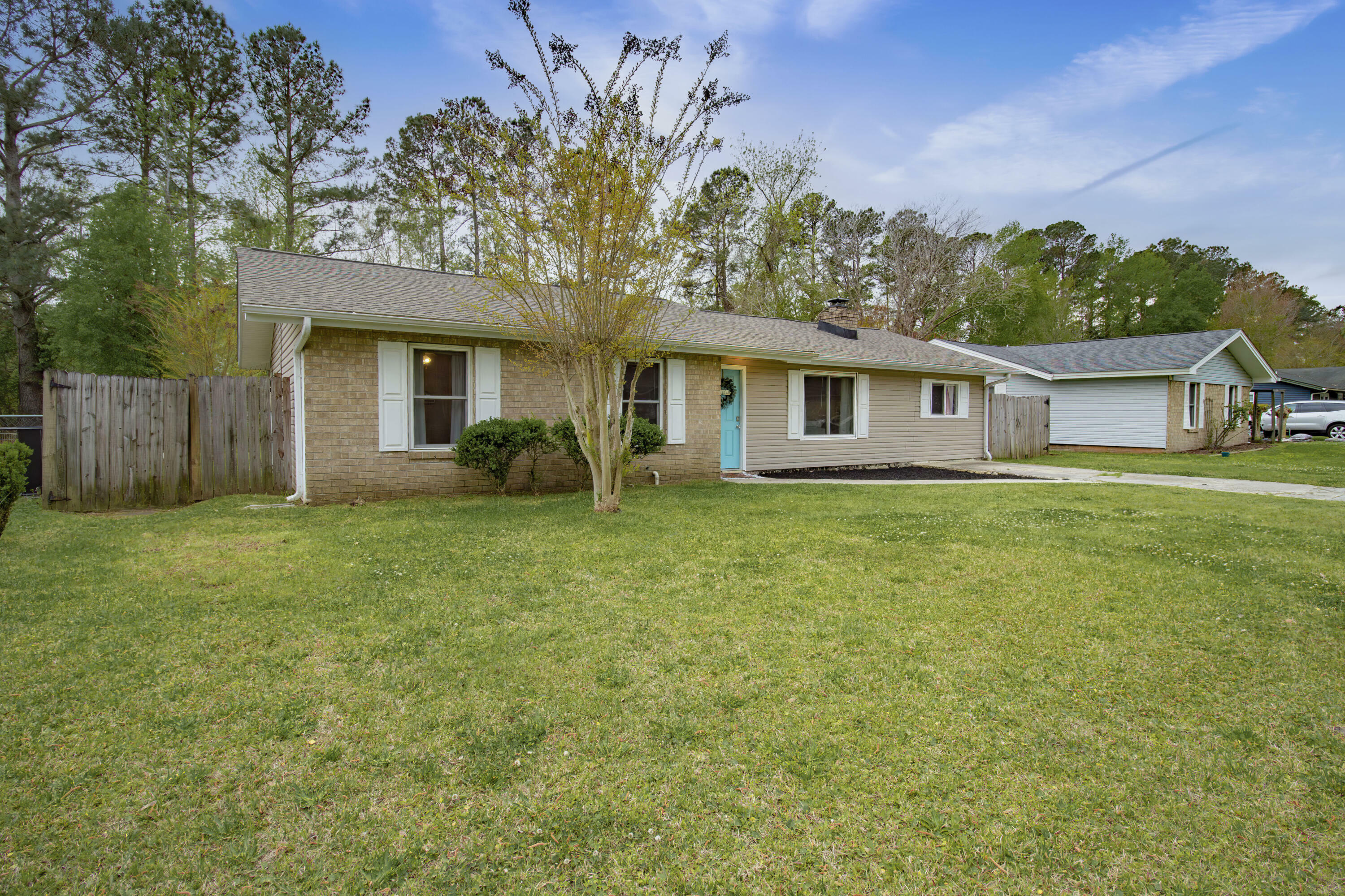 Property Photo:  703 Mountain Pine Road  SC 29461 