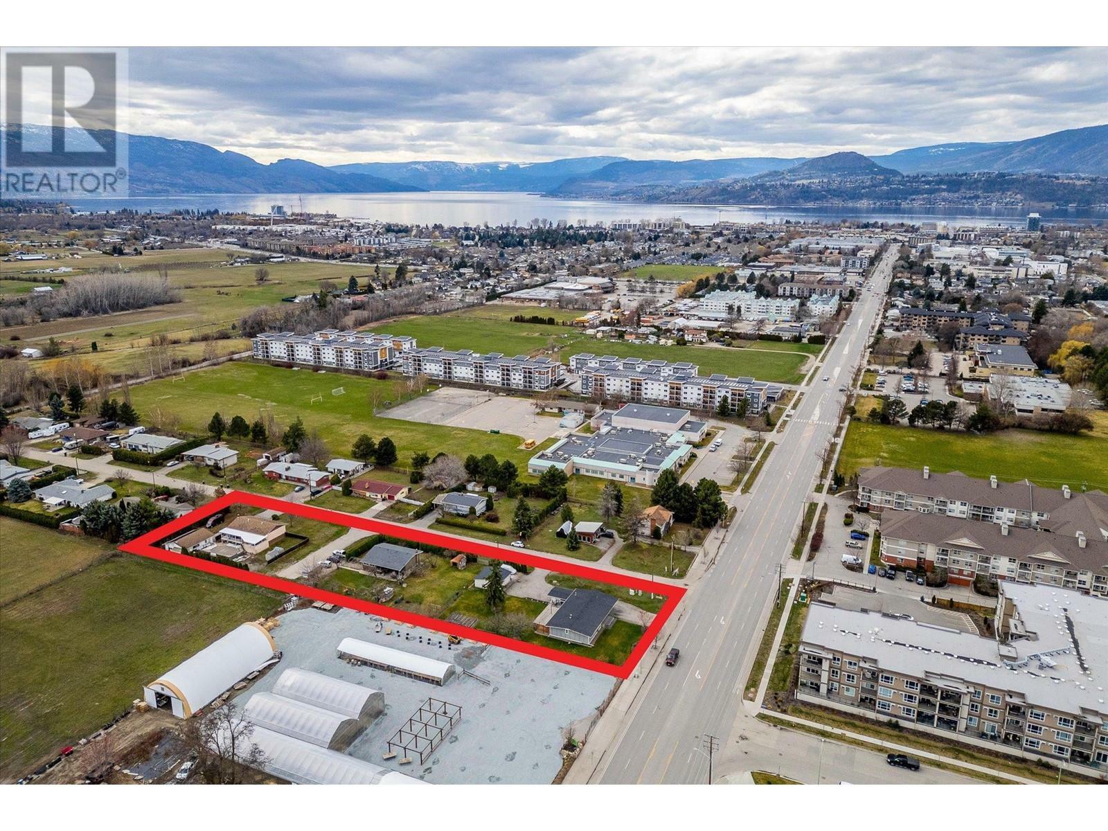 3219 St. Amand Road  Kelowna BC V1W 3P2 photo