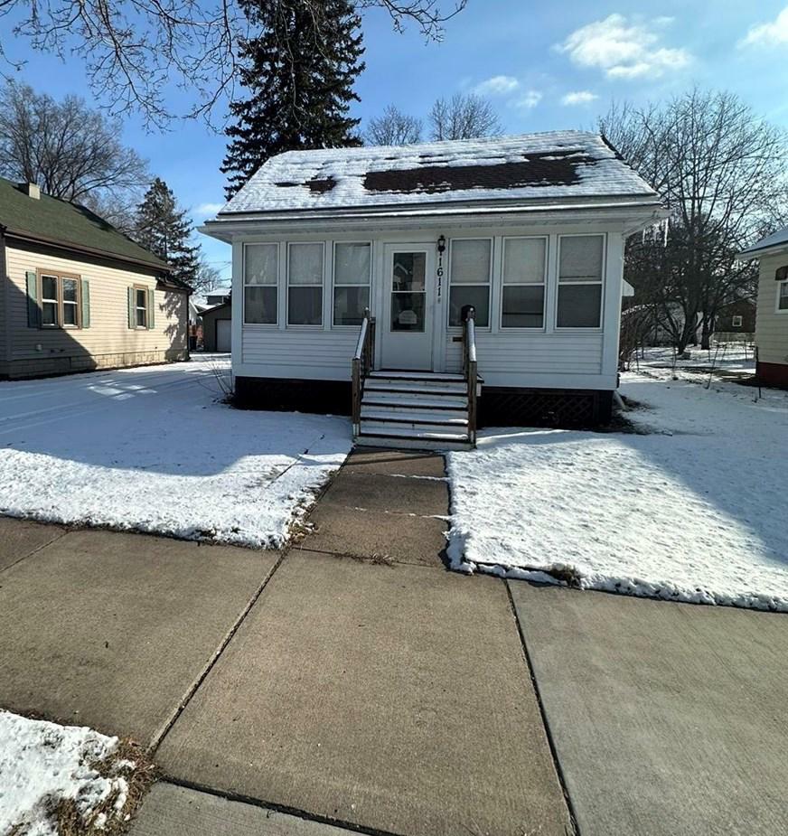 Property Photo:  1611 Roosevelt Street  WI 54403 