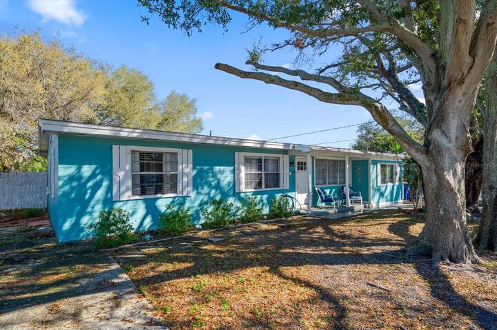 Property Photo:  1238 Bellevue Boulevard  FL 33756 