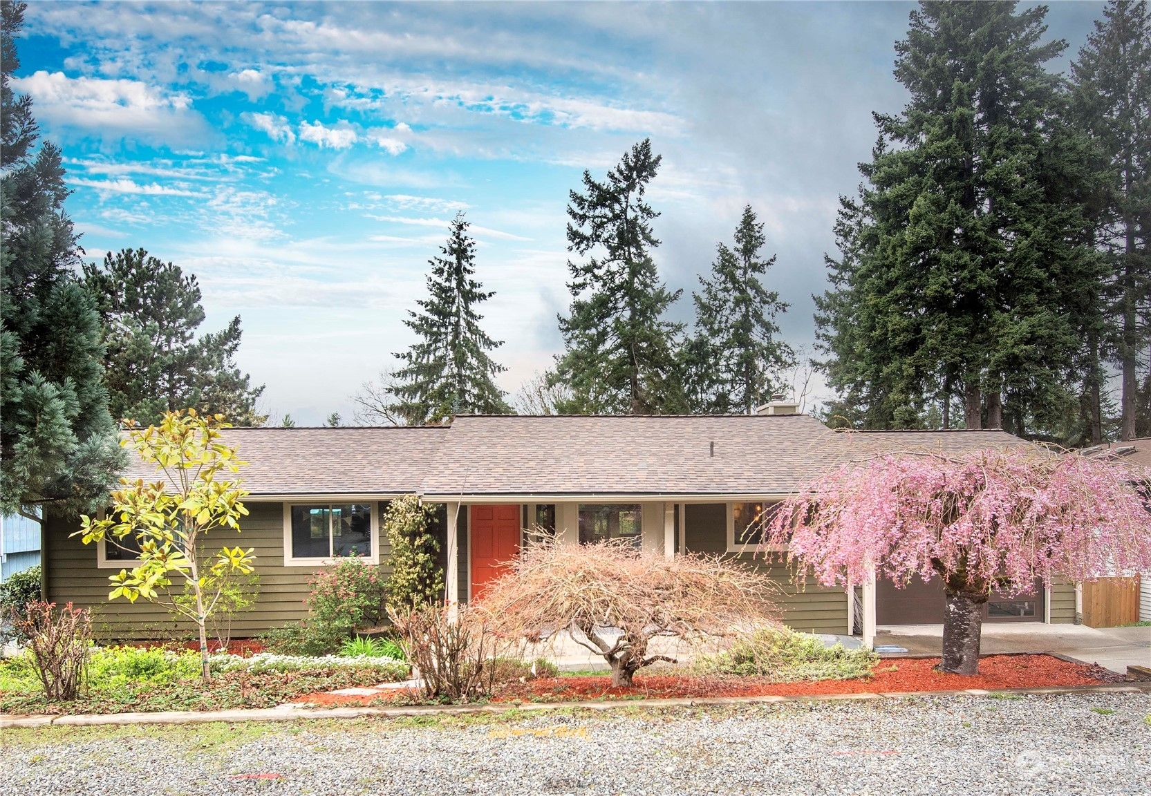 Property Photo:  65 Hylebos Avenue  WA 98354 