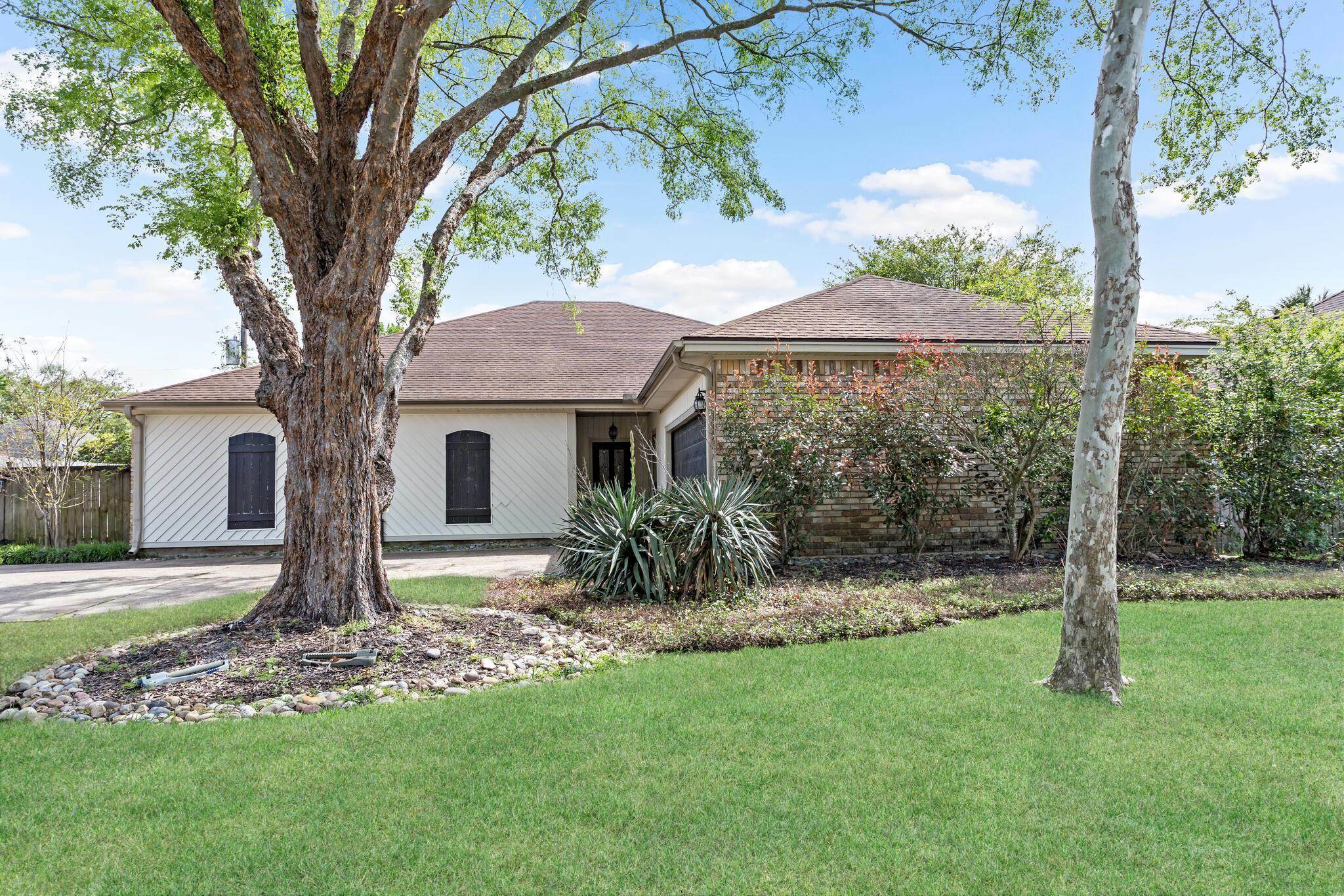 Property Photo:  4715 Ashdown St.  TX 77706 