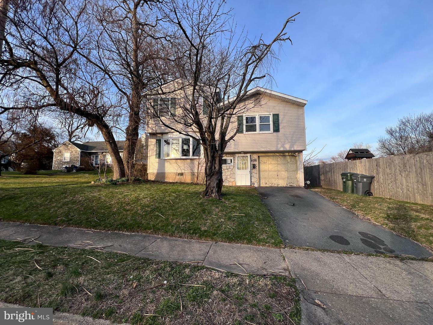 Property Photo:  2911 Anzac Avenue  PA 19001 