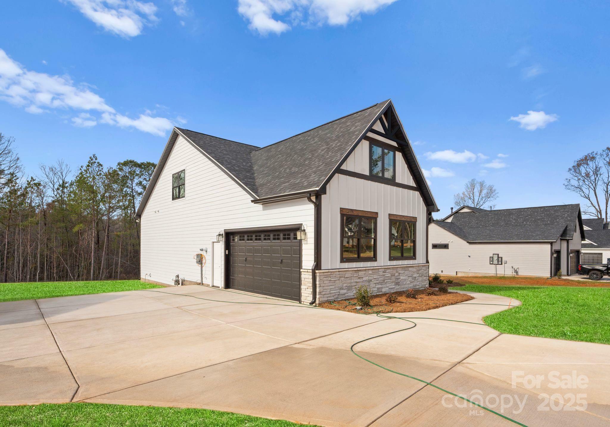 Property Photo: 179 Heartland Drive 8 SC 29732