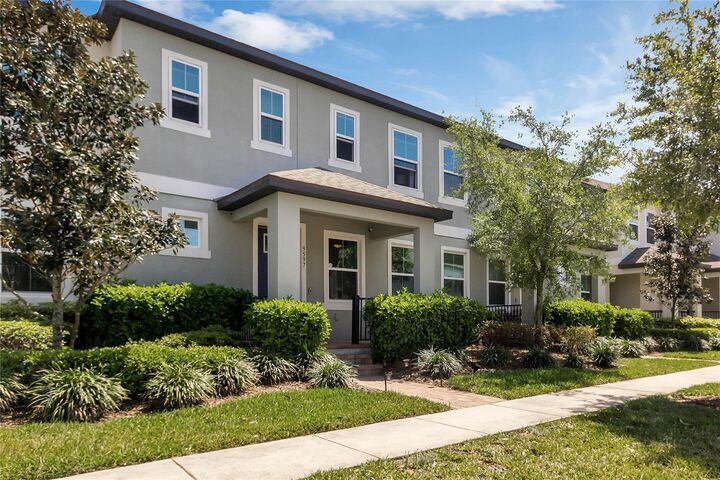 Property Photo: 9597 Amber Chestnut Way FL 34787